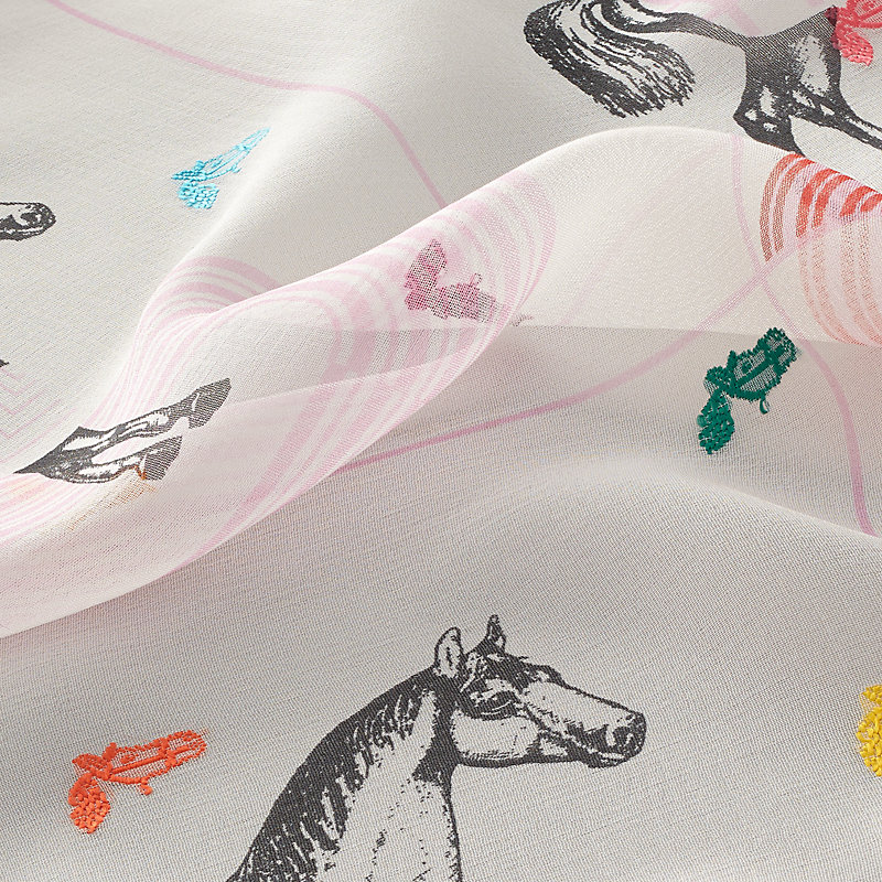 garde-robe-pop-scarf-80-- garde-robe-pop-scarf-80--